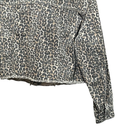 Free People Leopard Print Cropped Raw Hem Denim Jacket Size Smalll - Picture 10 of 16